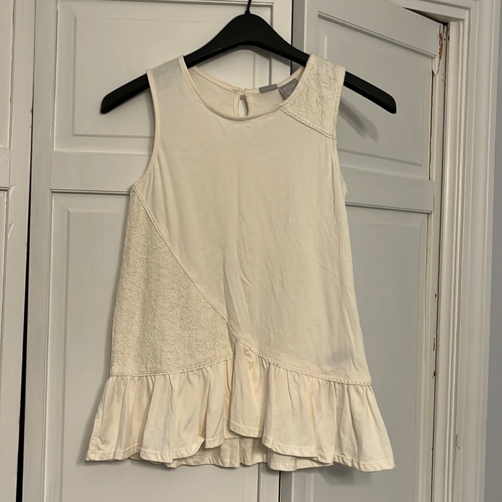 EUC- Girls Tahari top, size 10/12